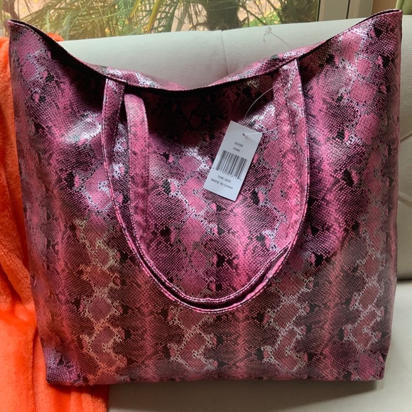 Saks fifth Avenue Pink snakeskin tote - Picture 7 of 16